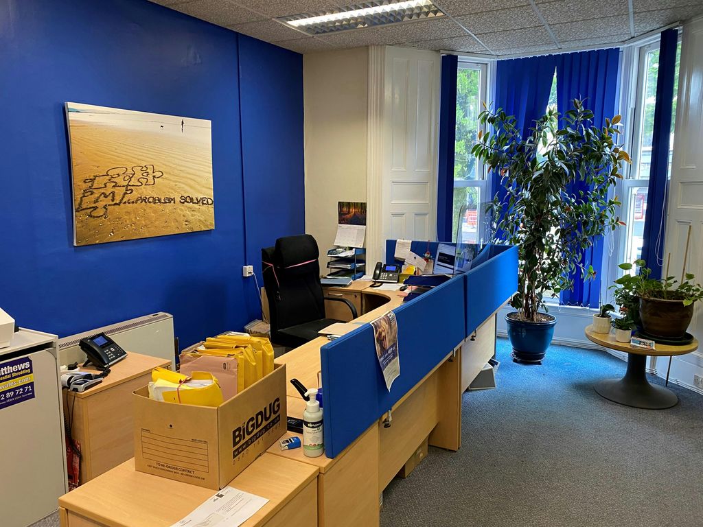 Property photo 2 of 4 Front Office.Jpg