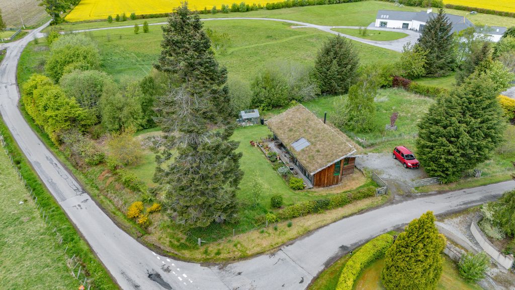 Property photo 1 of 34