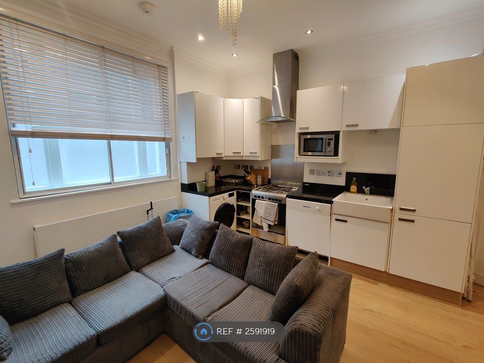 Property photo 1 of 9 Lounge And Kitchen