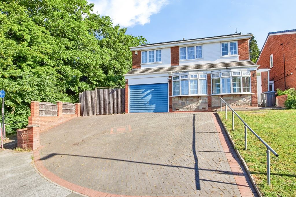 Property photo 2 of 23 Pbox-Img.Jpg