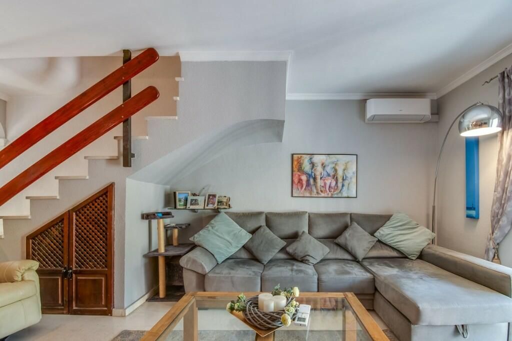 Property photo 3 of 3