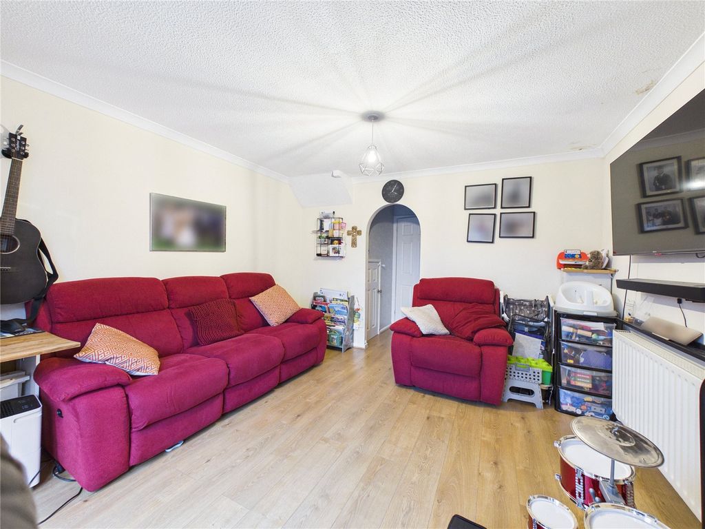 Property photo 3 of 12 Picture No. 17