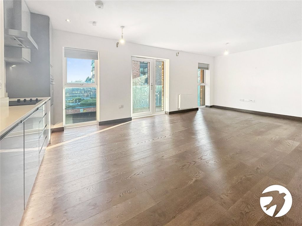 Property photo 3 of 9 Picture No. 04