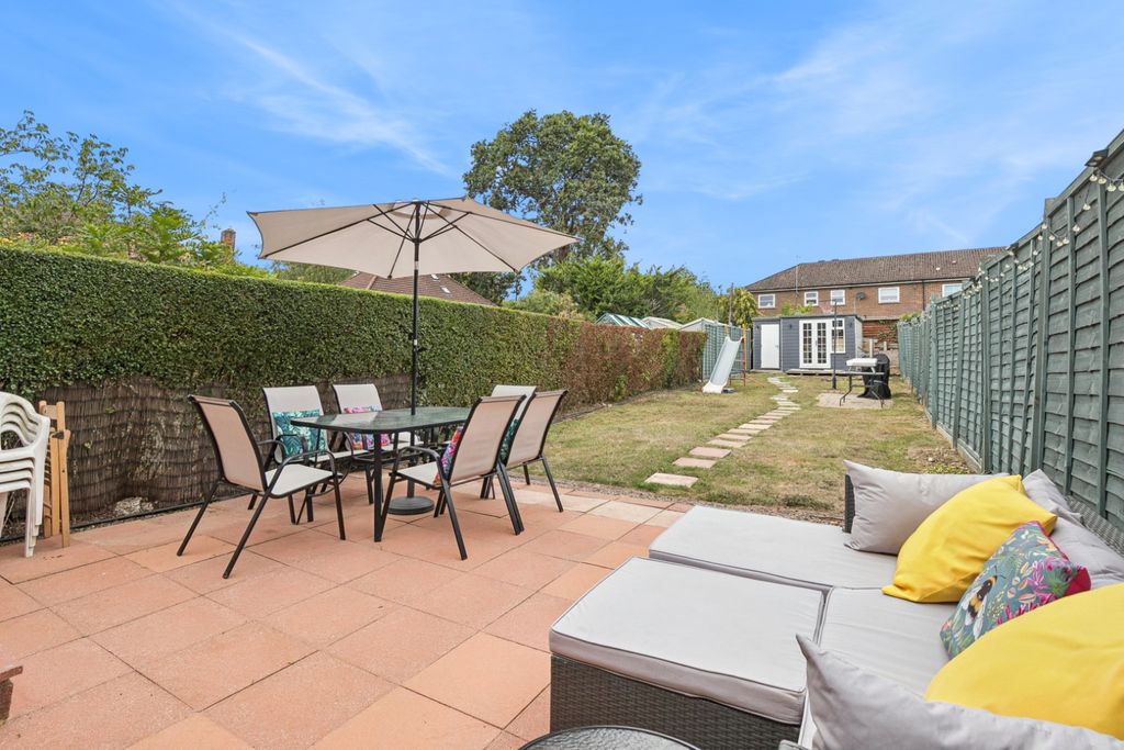 Property photo 2 of 22 5390765