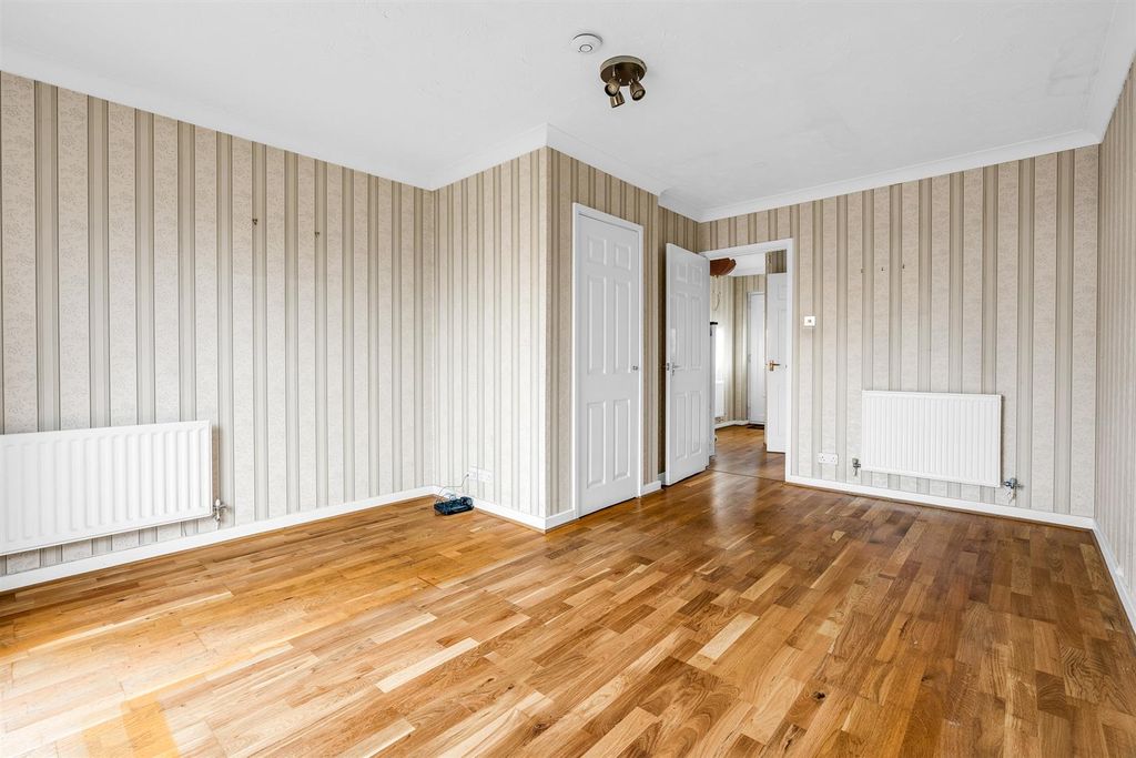 Property photo 3 of 13 Internal-2.Jpg