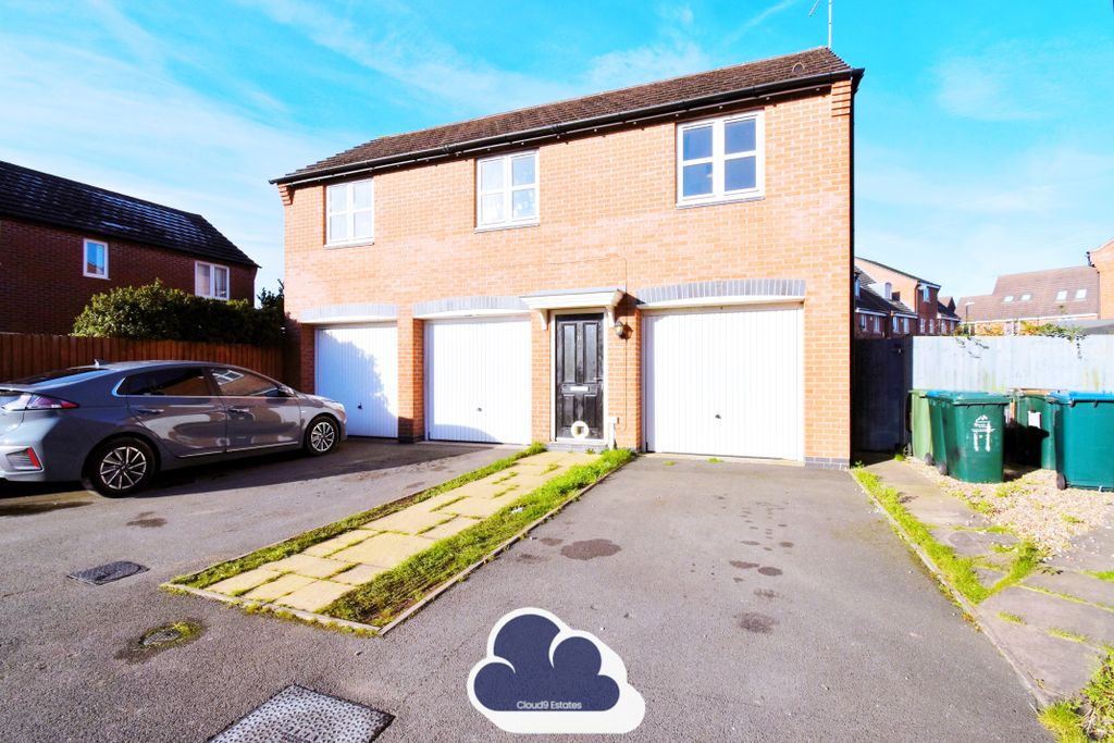 Property photo 1 of 11