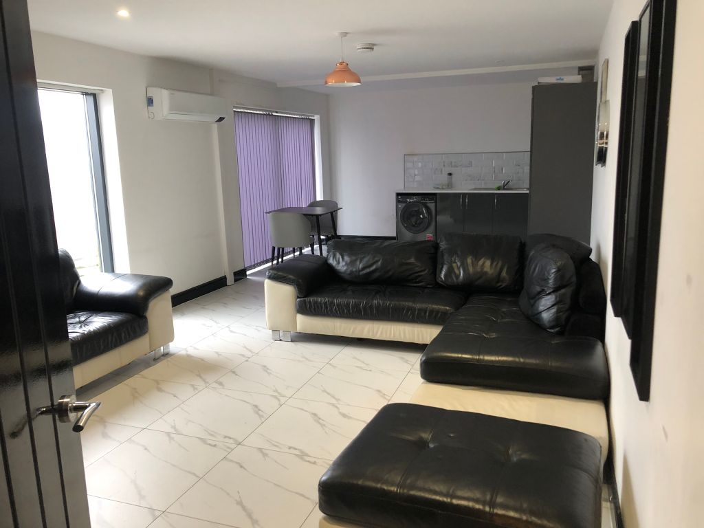 Property photo 3 of 7