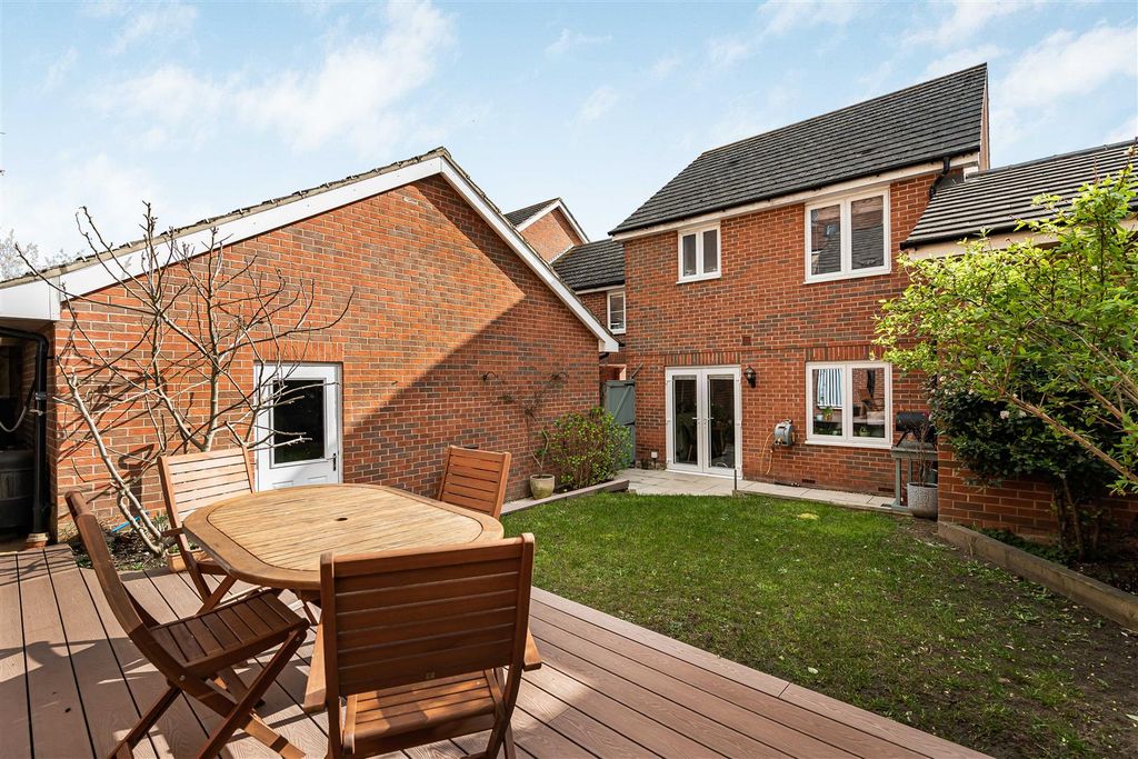 Property photo 2 of 20 18_77668.Jpg