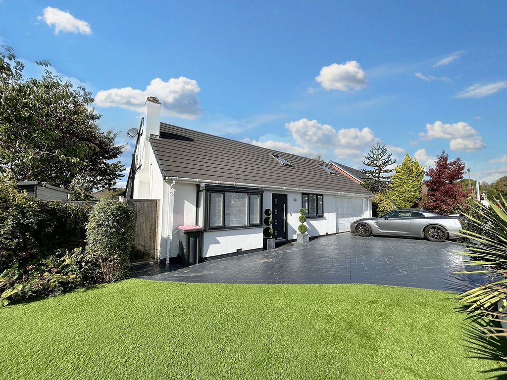 Property photo 3 of 59