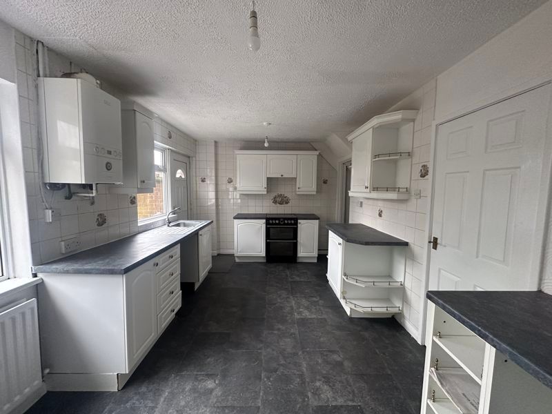 Property photo 2 of 12 Photo 2