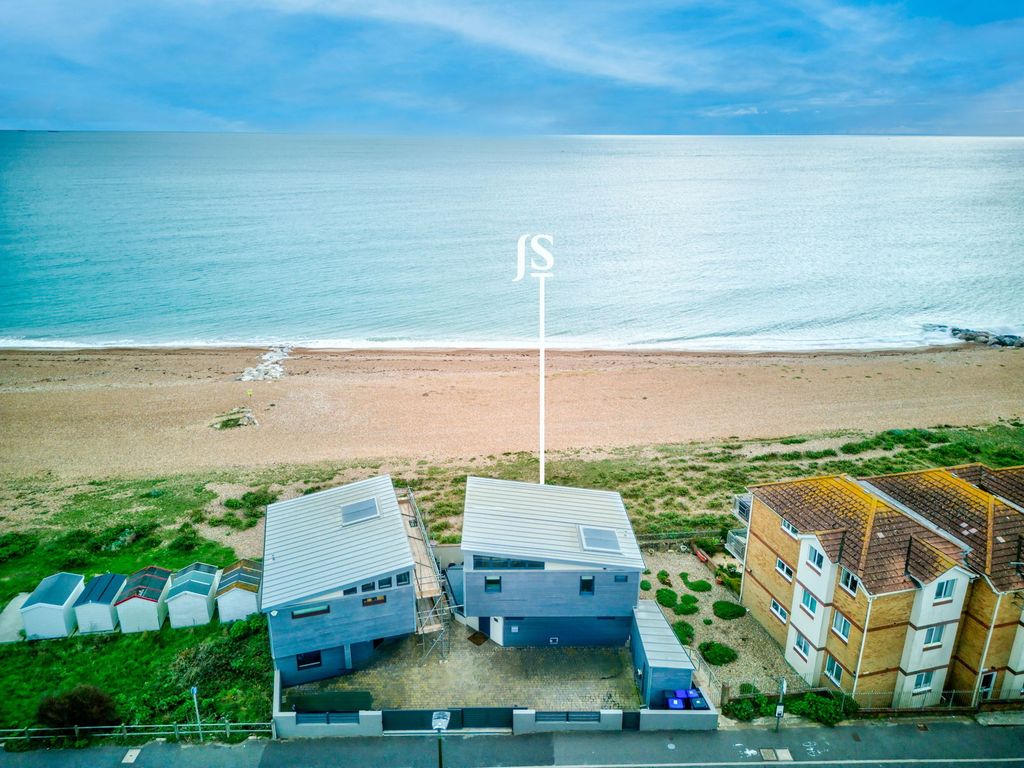 Property photo 1 of 32