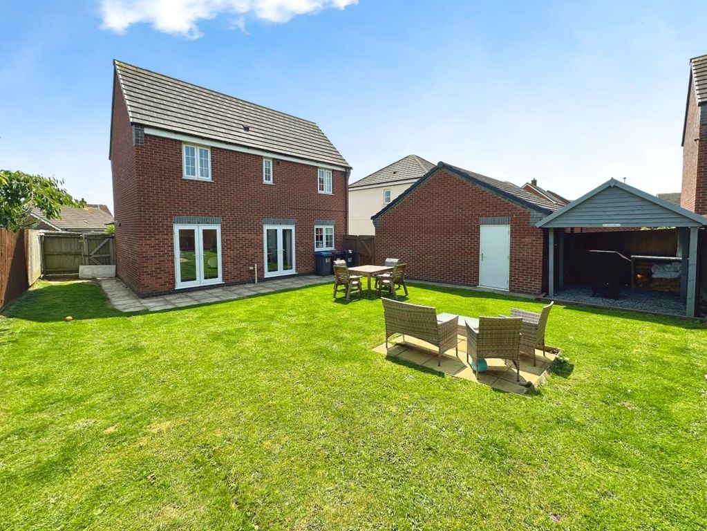 Property photo 1 of 16 Rear View
