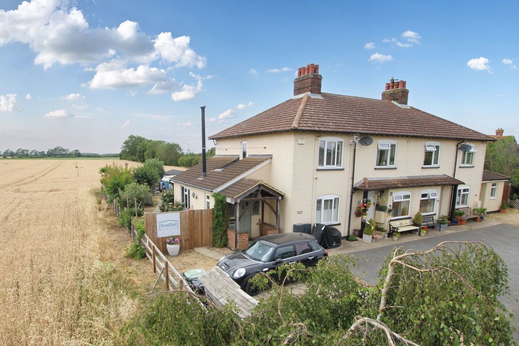 Property photo 1 of 33