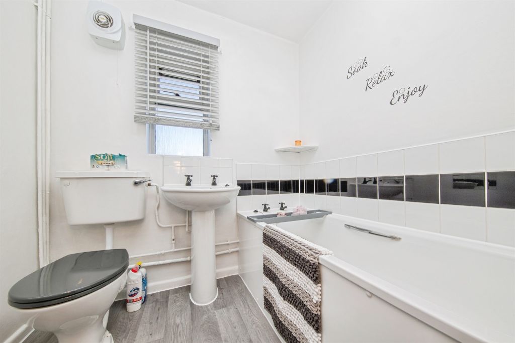 Additional image 11 of 2 bed maisonette for saleCooks Hill, Boxted, Colchester CO4