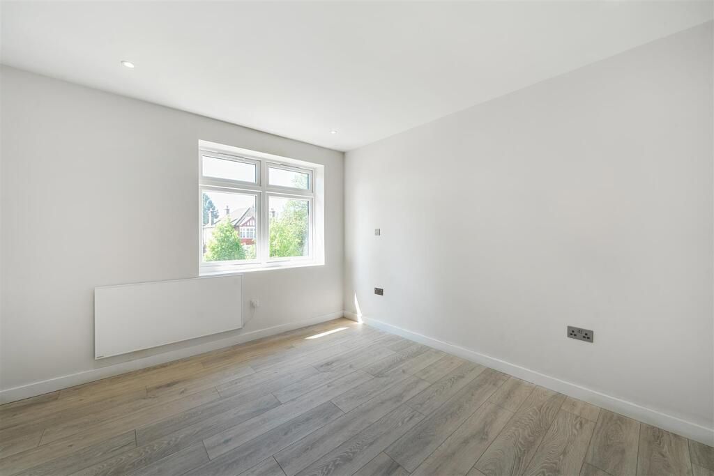 Property photo 3 of 4 Gallery