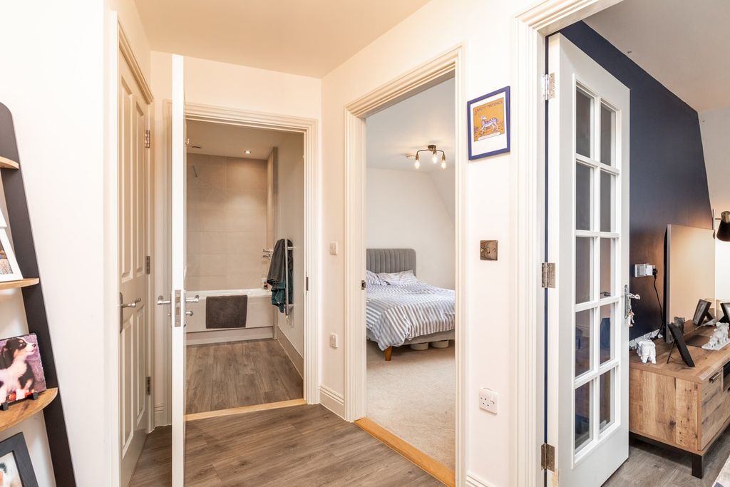 Additional image 17 of 1 bed flat for salePrinces Tower Road, St Saviour JE2