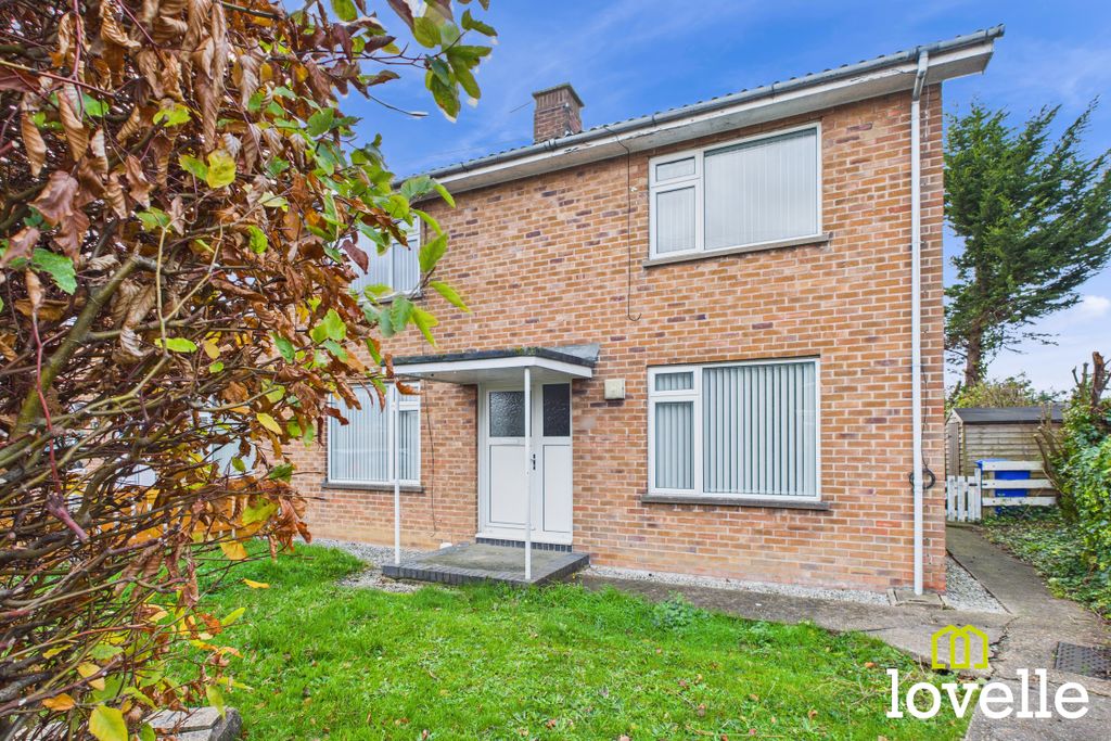 Property photo 1 of 27