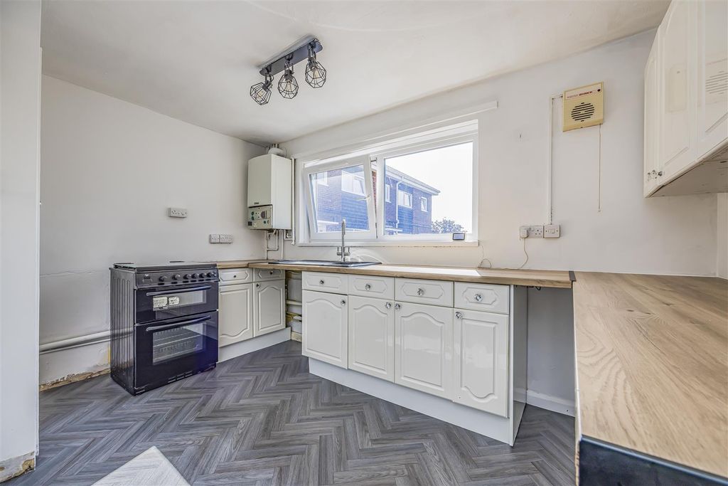 Property photo 3 of 19 Nashe House, Nashe Way, Fareham-Porticomarketing-N