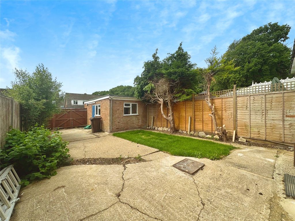 Property photo 3 of 10 Picture No. 18