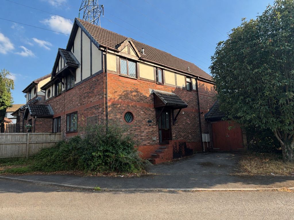 Property photo 1 of 18