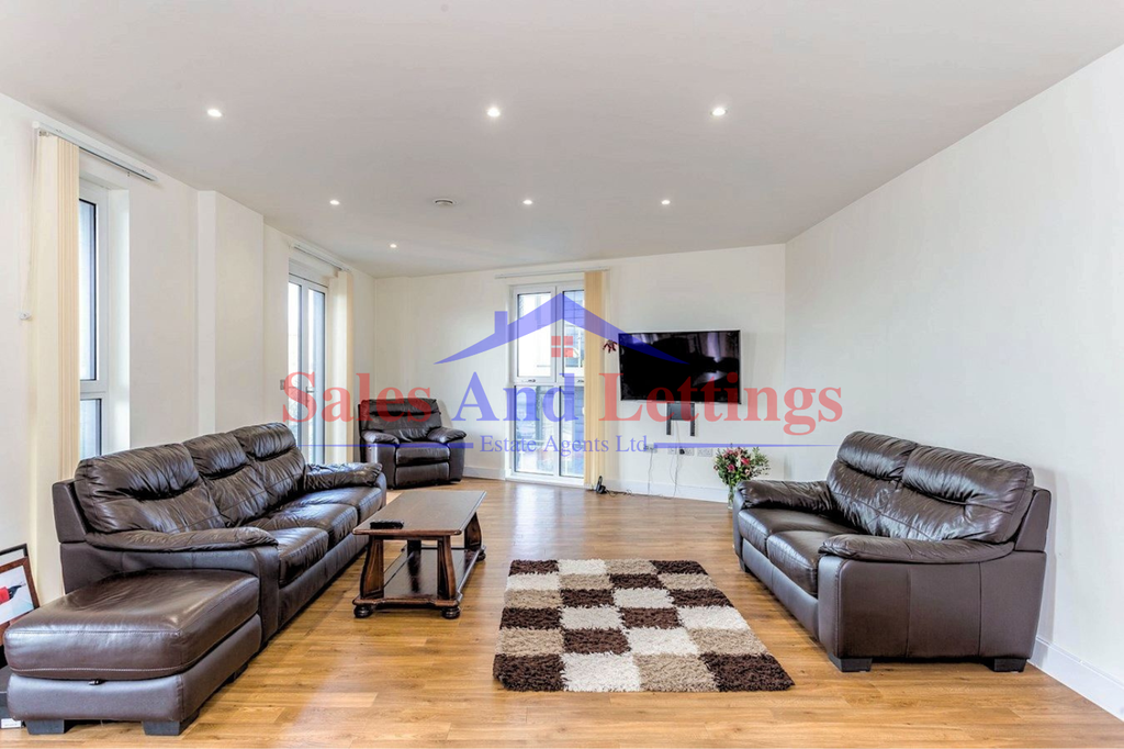 Property photo 2 of 8 Living Room