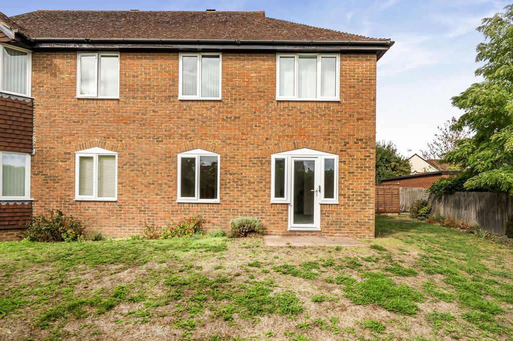 Property photo 1 of 17 External