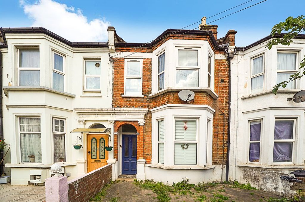 Property photo 1 of 7
