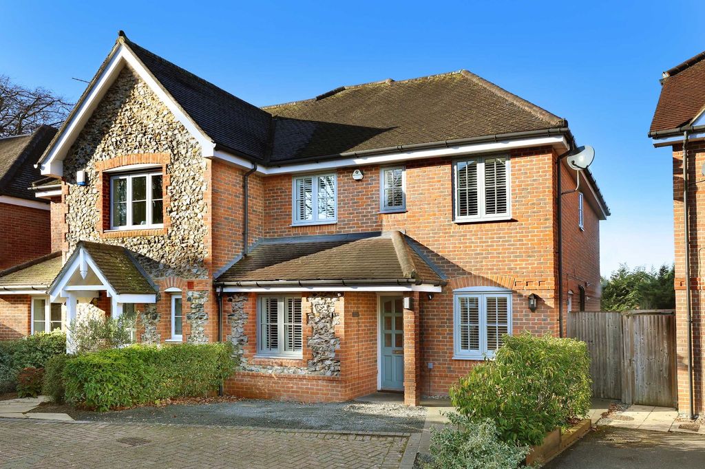 Property photo 1 of 15 Picture No. 03