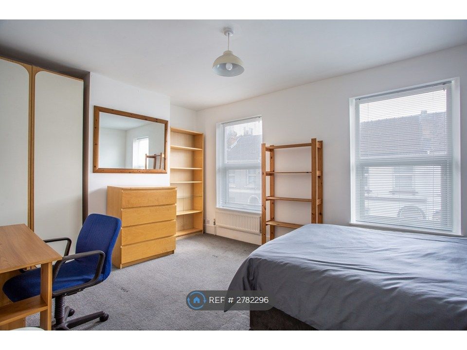 Property photo 3 of 7