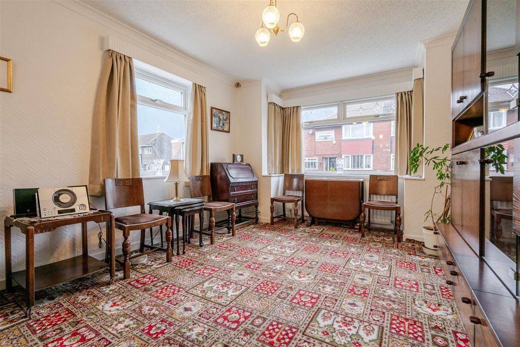 Property photo 2 of 19 Dsc03697 Copy.Jpg