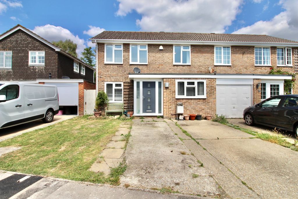 Property photo 3 of 13