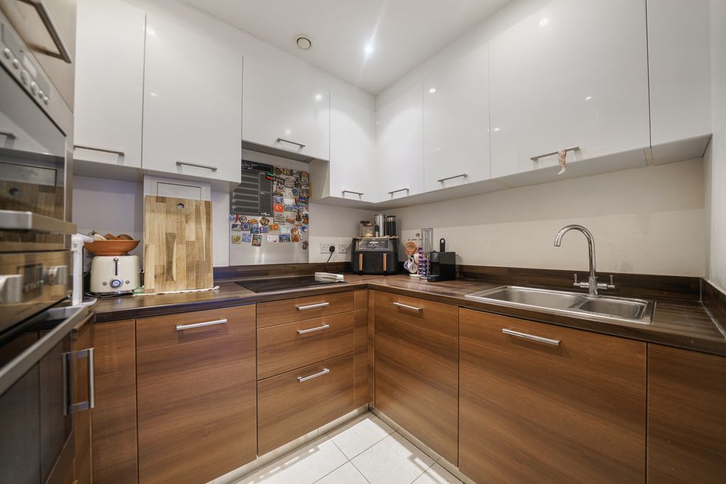 Property photo 2 of 10 Gallery