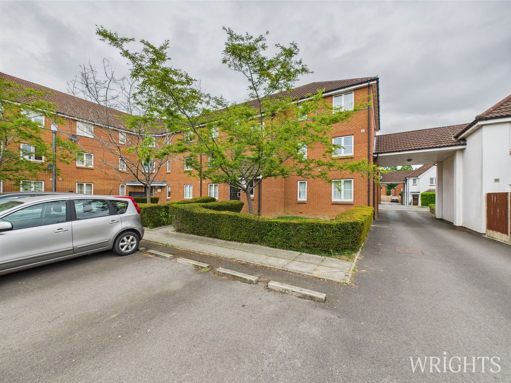 Property photo 1 of 8 Cam02796G0-Pr0401-Still011