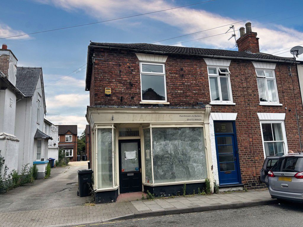 Property photo 1 of 7