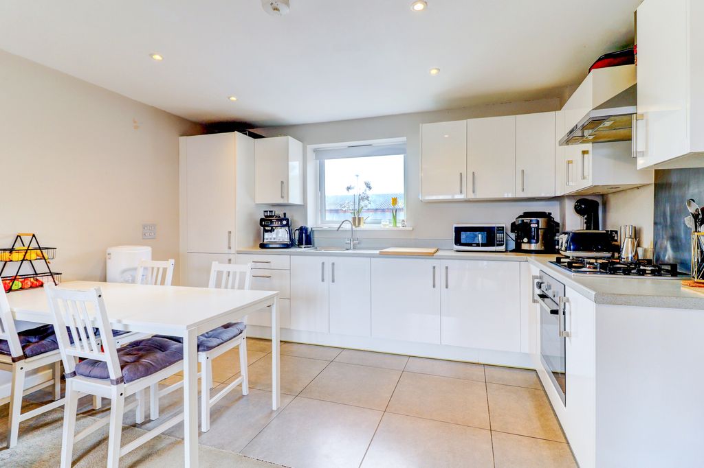 Property photo 3 of 13 Picture No. 09