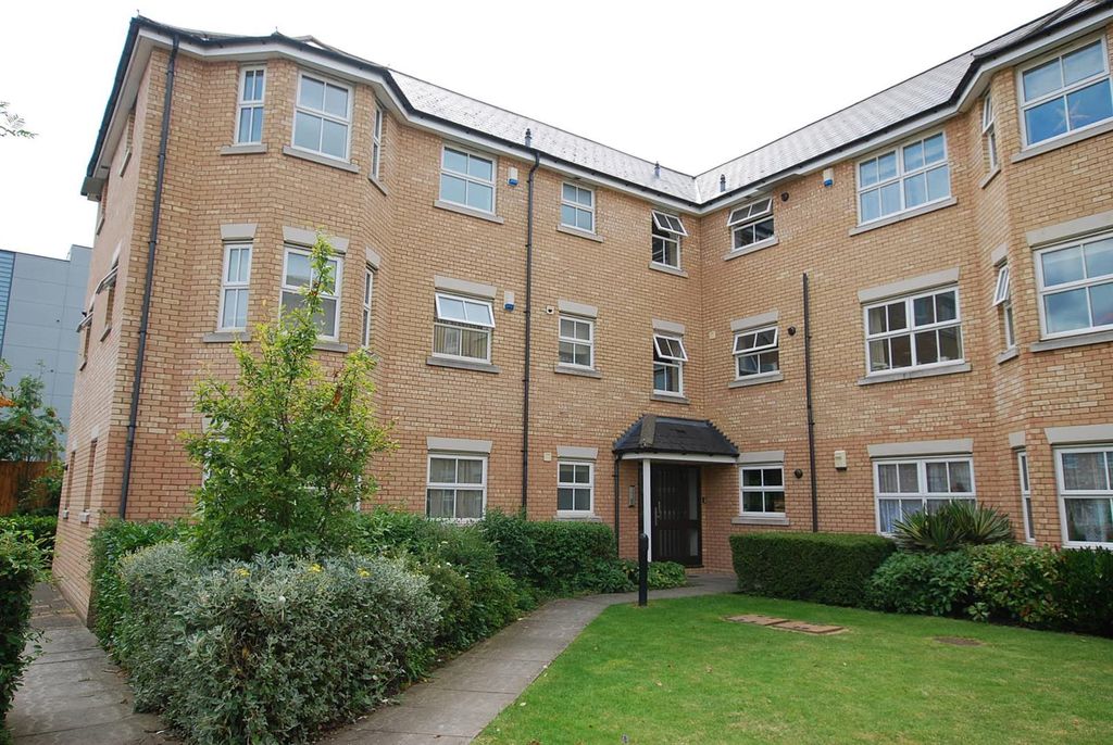 Property photo 1 of 7