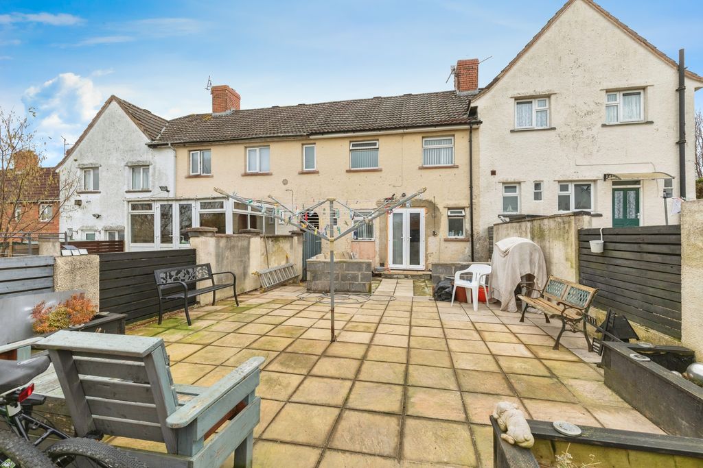 Property photo 3 of 18 Rear Garden
