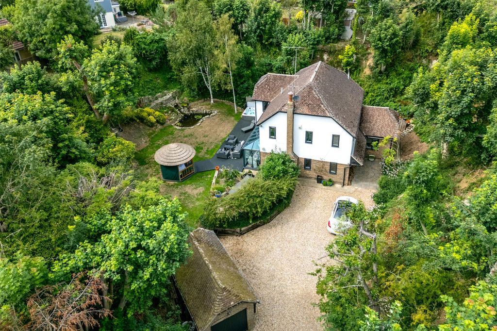 Property photo 1 of 28 Picture No. 56