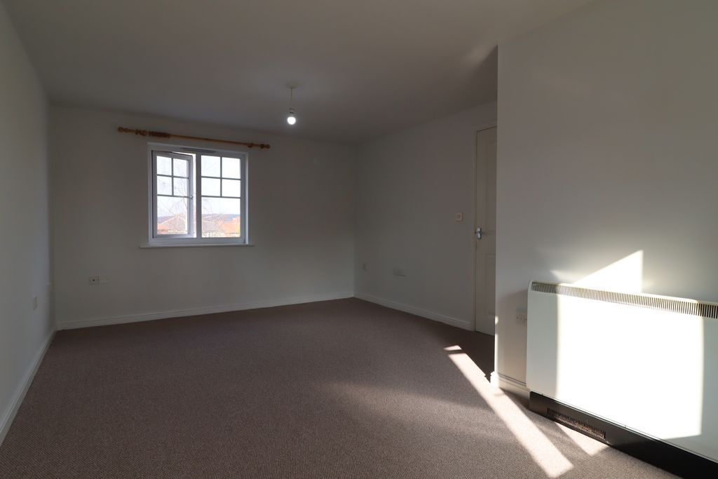 Property photo 3 of 16 Property