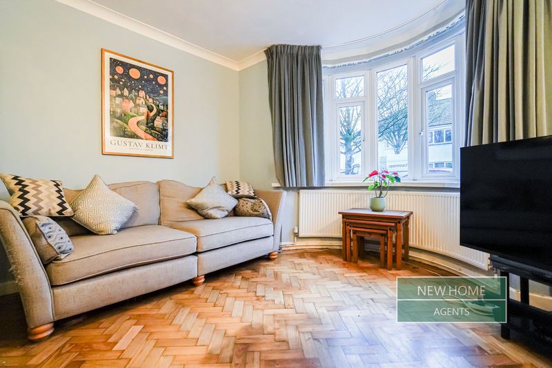 Property photo 3 of 26 Photo 6