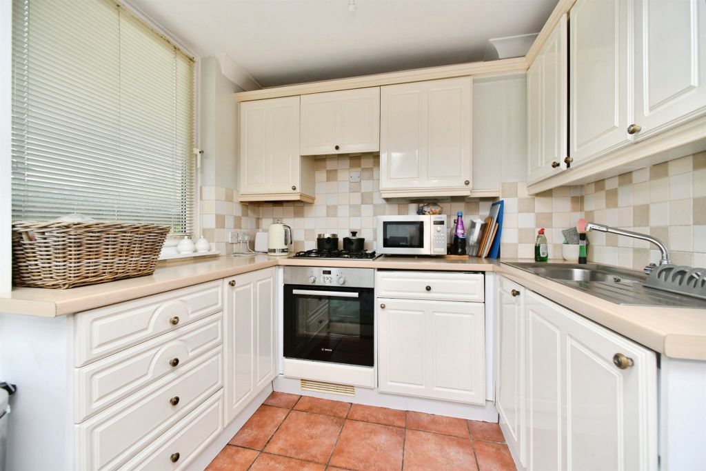 Property photo 2 of 15