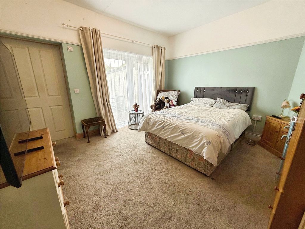 Property photo 3 of 28 Bedroom 2