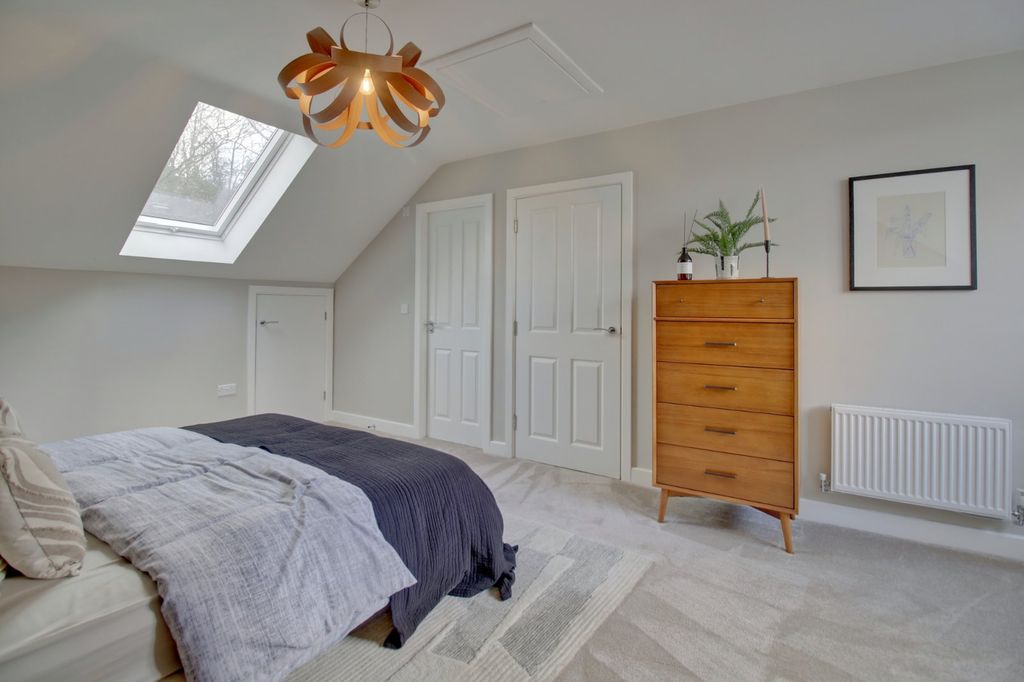 Additional image 26 of 4 bed detached house to rentPark Meadow Lane, Leeds, West Yorkshire LS12