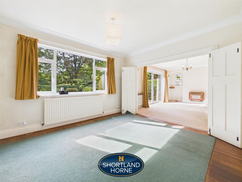Property photo 3 of 40 Cam04377G0-Pr0430-Still014.Jpg