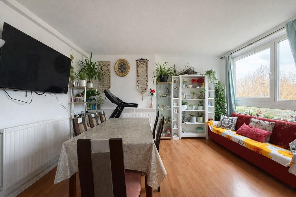 Property photo 2 of 9 Living Room 1 .Png