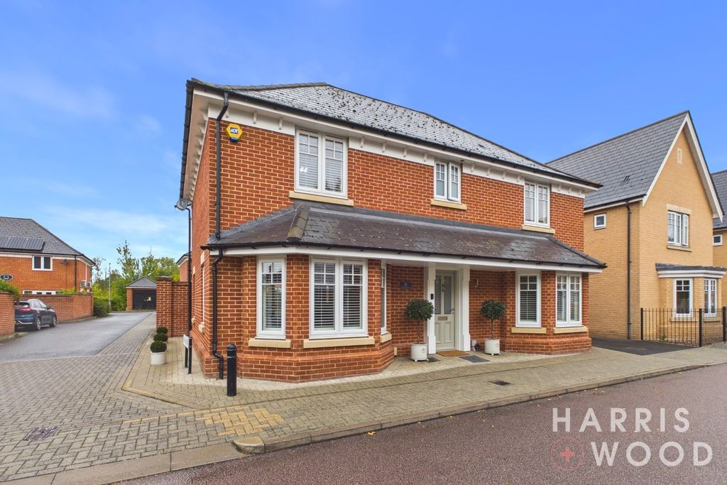 Property photo 1 of 49 5239201