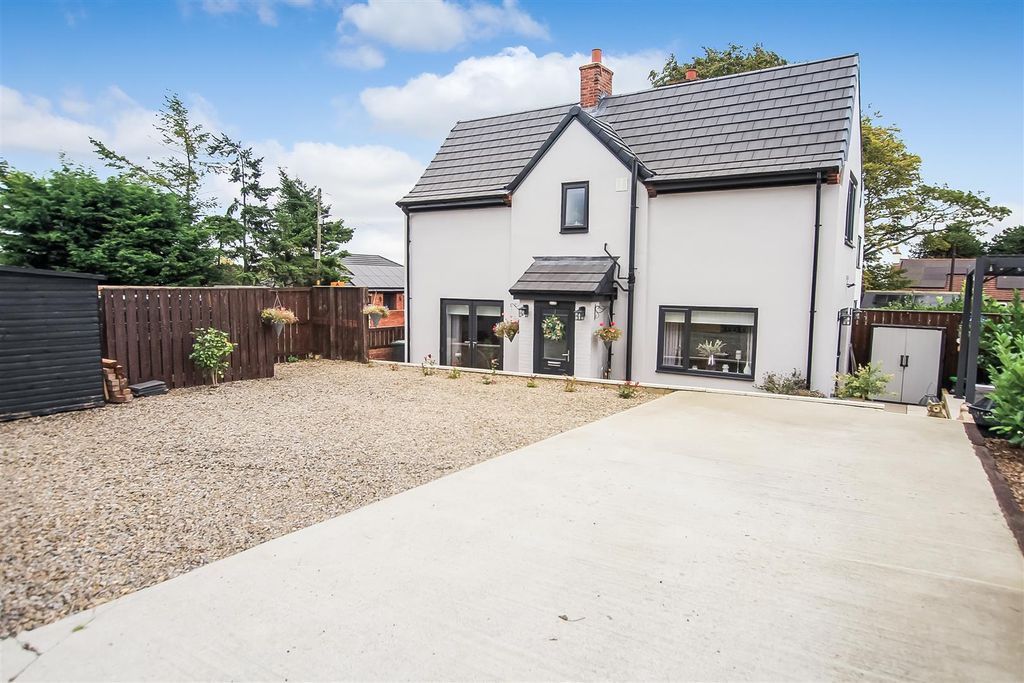 Property photo 1 of 18 Front Elevation