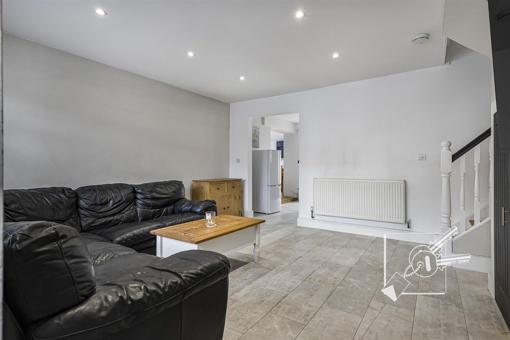Property photo 3 of 32 Reception Room