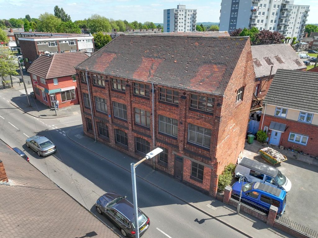 Property photo 2 of 10