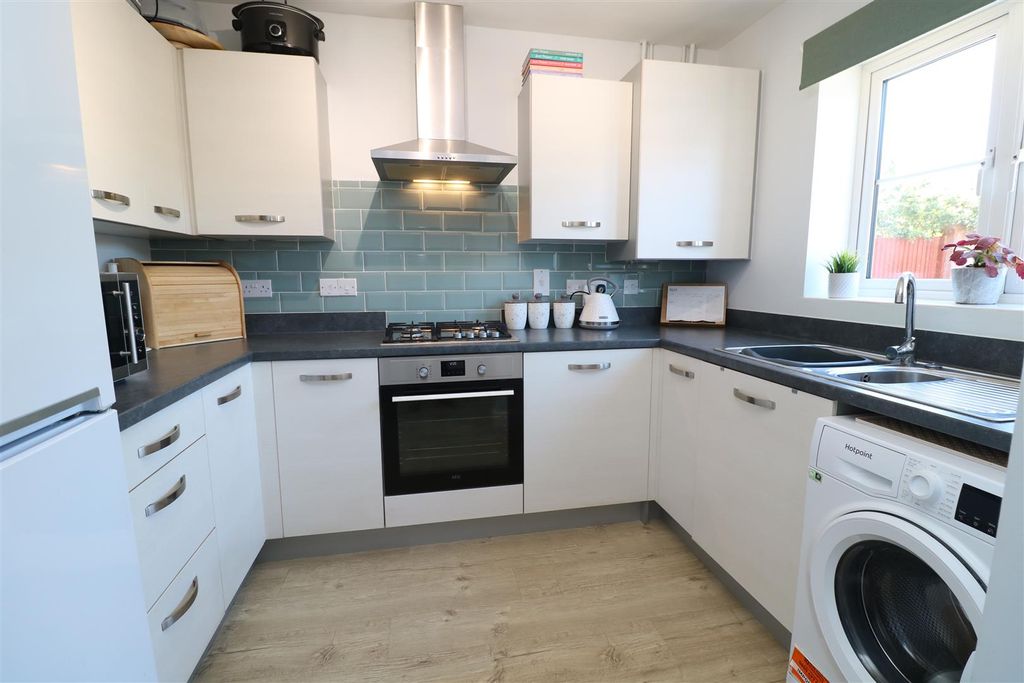 Property photo 3 of 17 Img_8297.Jpg